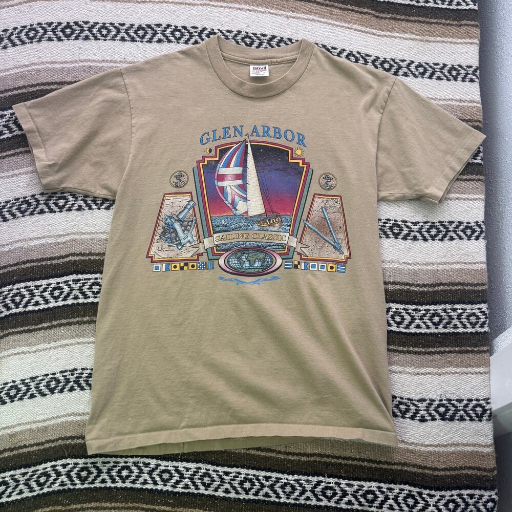 Vintage 90's Glen Arbor Michigan Sailing Classic Tan Brown Tee Shirt Sz Large